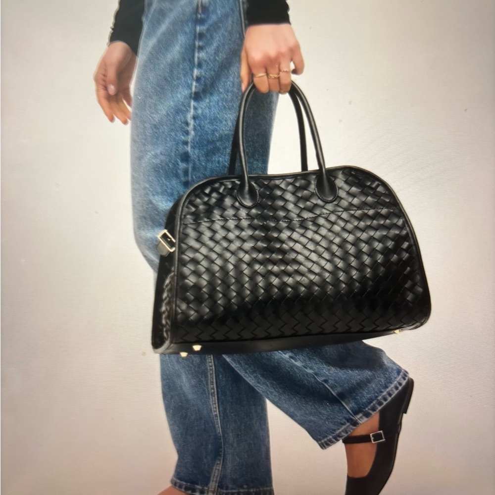 Urban Expressions Rhonda Black Woven Tote Bag - Picture 7 of 10